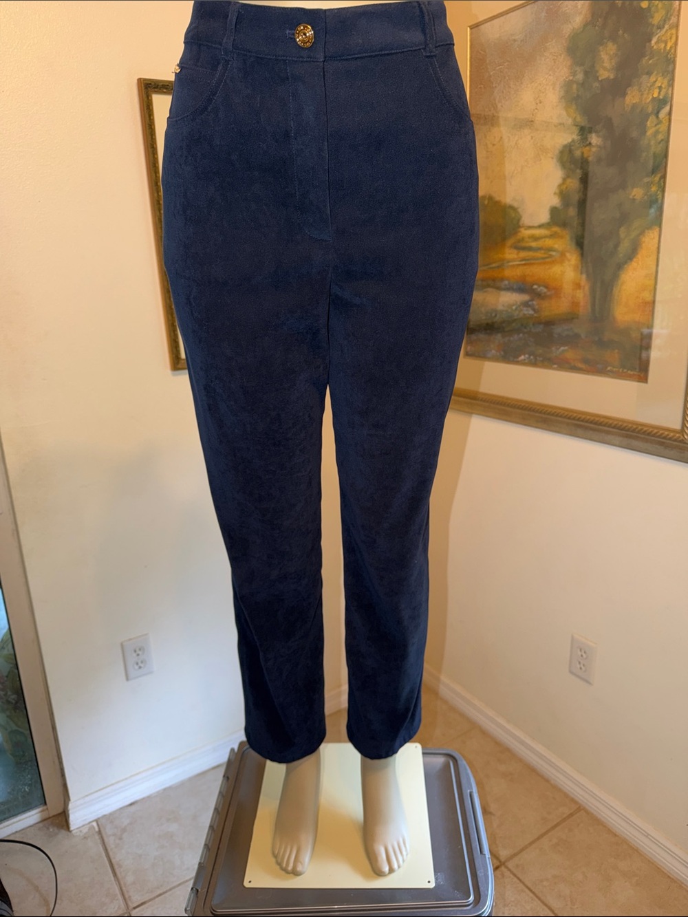 St. John Sport Navy Blue Straight Leg Pants w/Gold Accents Size 6
